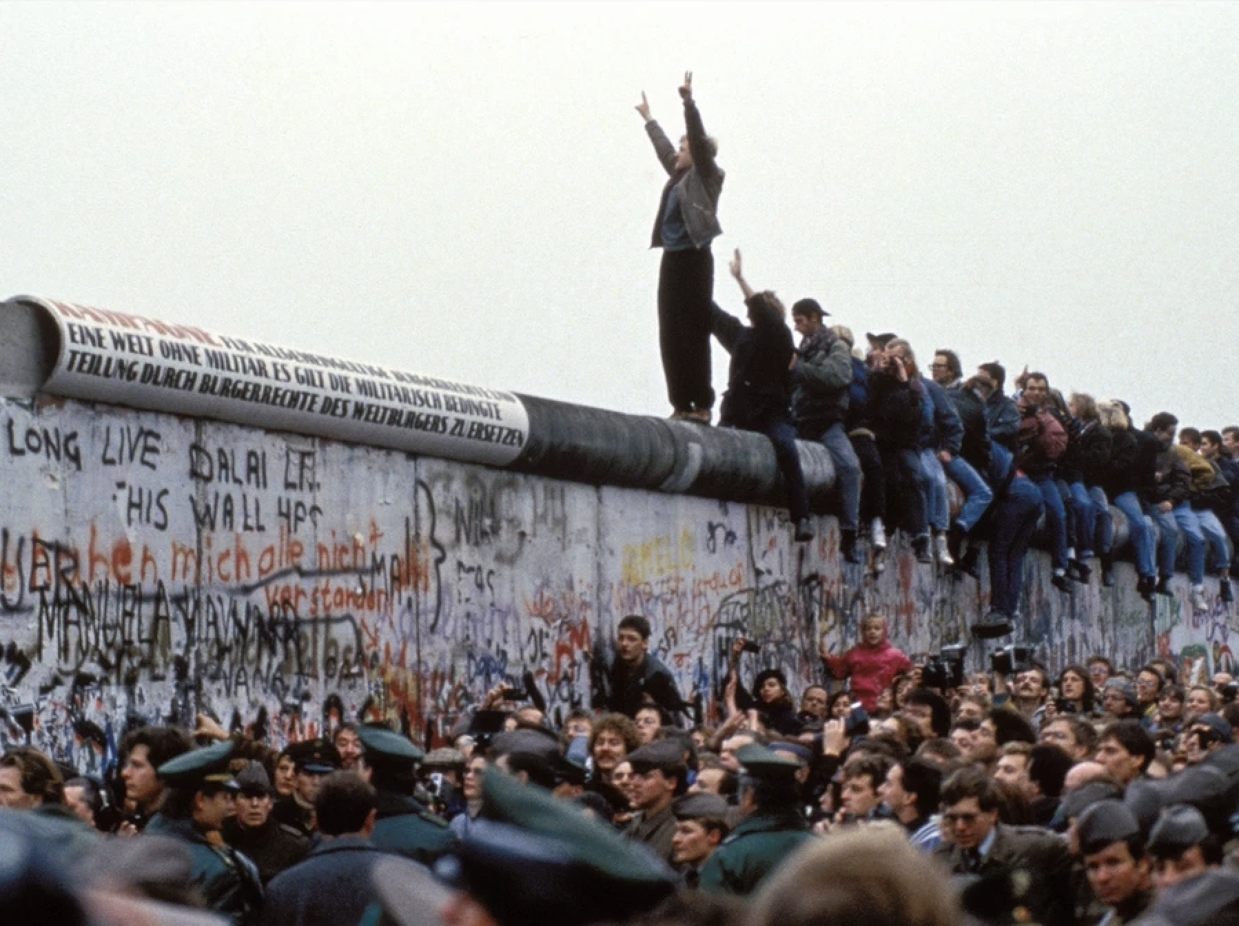 32 anni dopo la caduta del muro, è ora che la destra si riprenda il concetto di Europa
