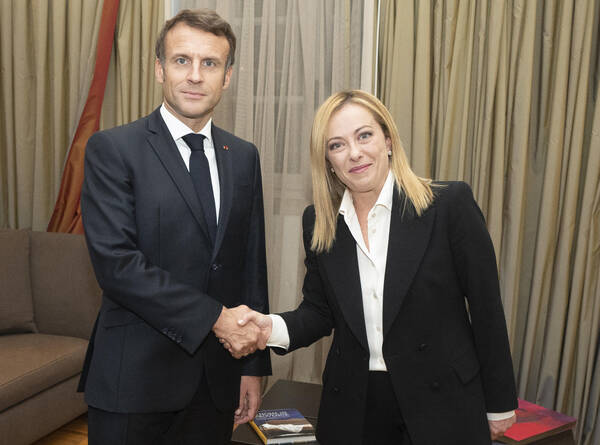 Perché Macron ha creato lo scontro diplomatico con l’Italia