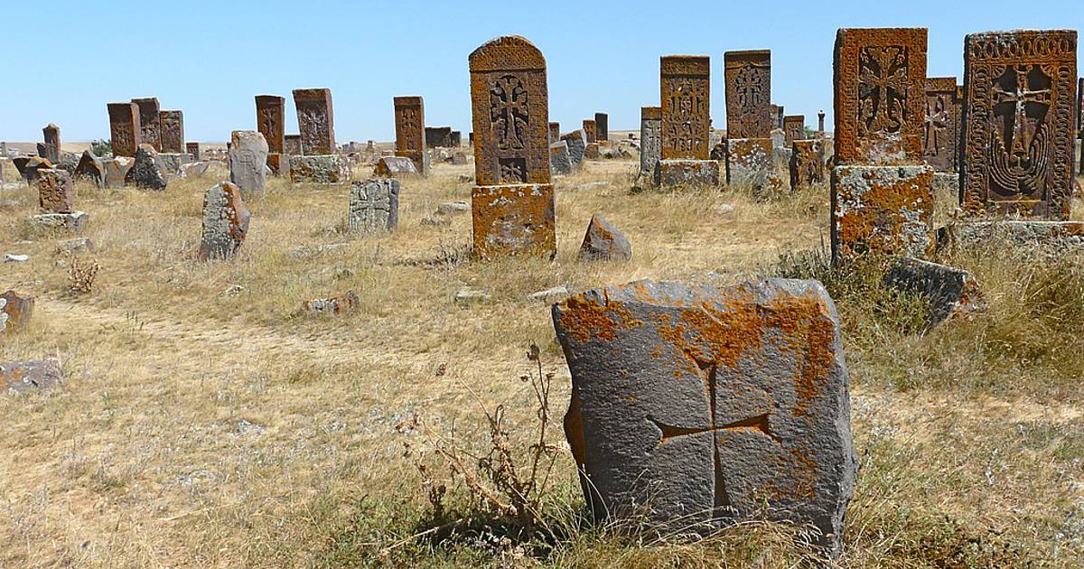 L’Armenia tra emorragia, sradicamento e abbandono